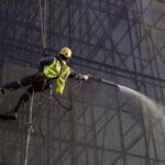 5 Ways In Which Rope Access Technicians Handle Extreme Heights
