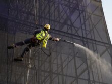 5 Ways In Which Rope Access Technicians Handle Extreme Heights